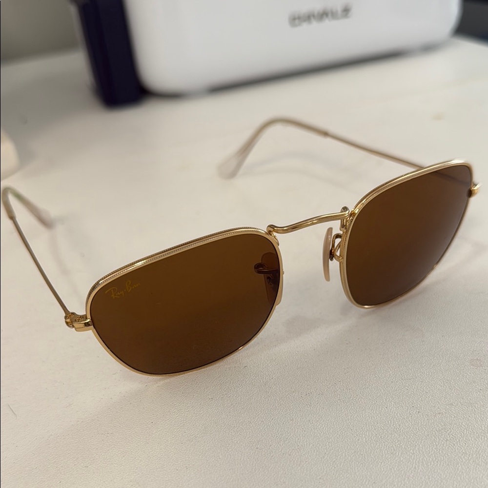 RB3857 Ray-Ban Gold and Brown Sunglasses